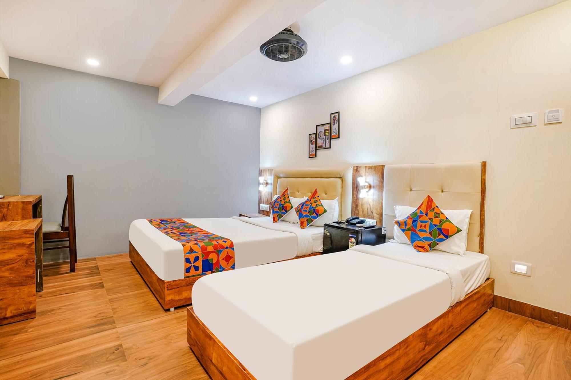 Fabhotel Grand Prime Nr Nesco Hotel Bombaj Zewnętrze zdjęcie